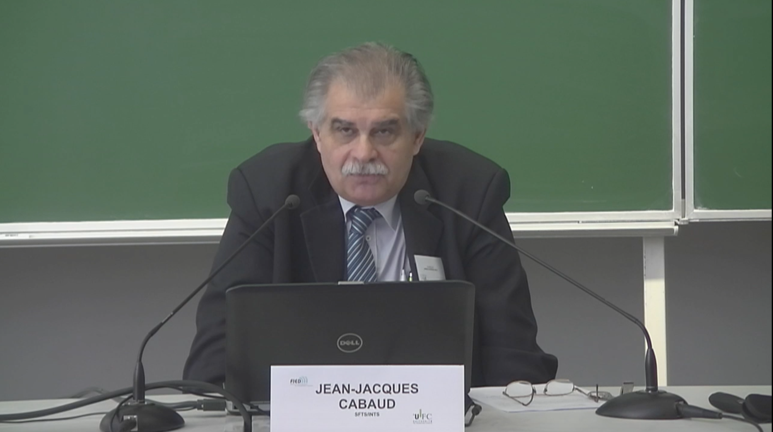 Des études de cas en QCM évolués : Les Tests de concordance de scripts Jean-Jacques CABAUD